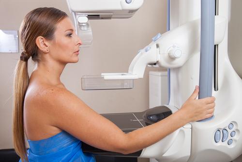 Cancer du sein : le dépistage automatique remis en question par des scientifiques