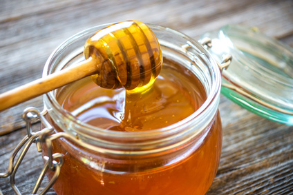 État grippal, angine, rhume, toux : le miel plus efficace que les médicaments